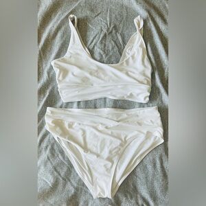 White two piece bikini XXL
